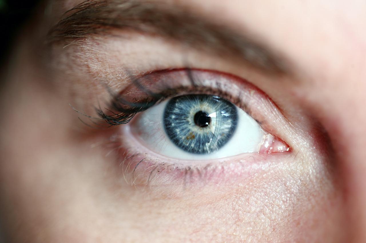 Dlaczego sztuczne rzęsy sprawią, że Twoje oczy będą wyglądać olśniewająco?